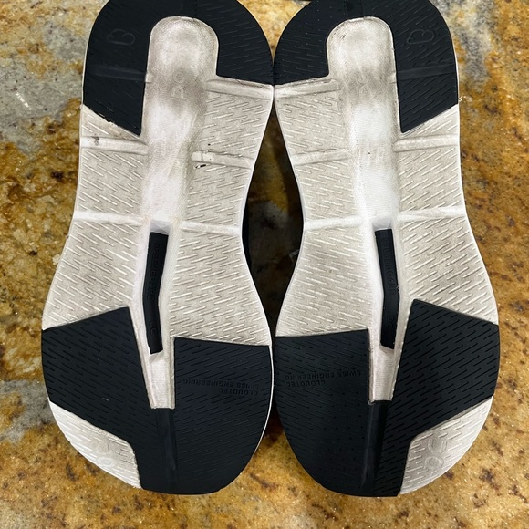 On cloudeasy size 5 - Picture 9 of 9